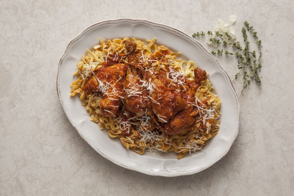 Πετ’νός (κόκορας) με φλωμάρια