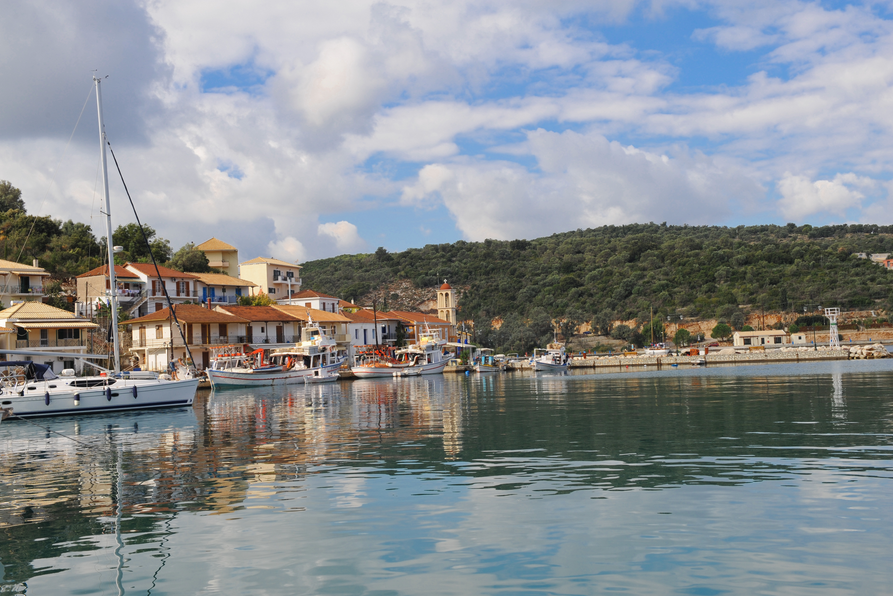 Μεγανήσι: Το όμορφο αραξοβόλι του Ιονίου