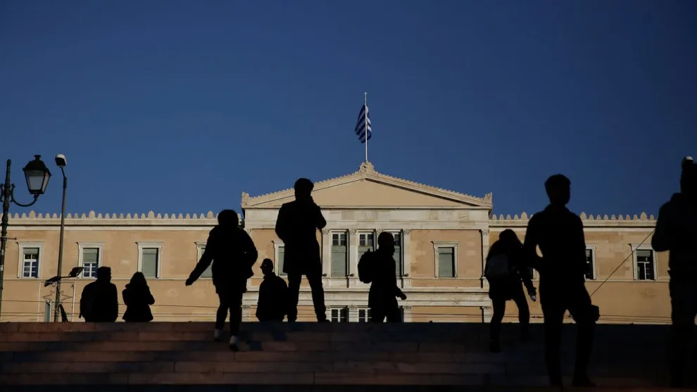 Παρ-ακολουθώντας τα αναπάντητα ερωτήματα