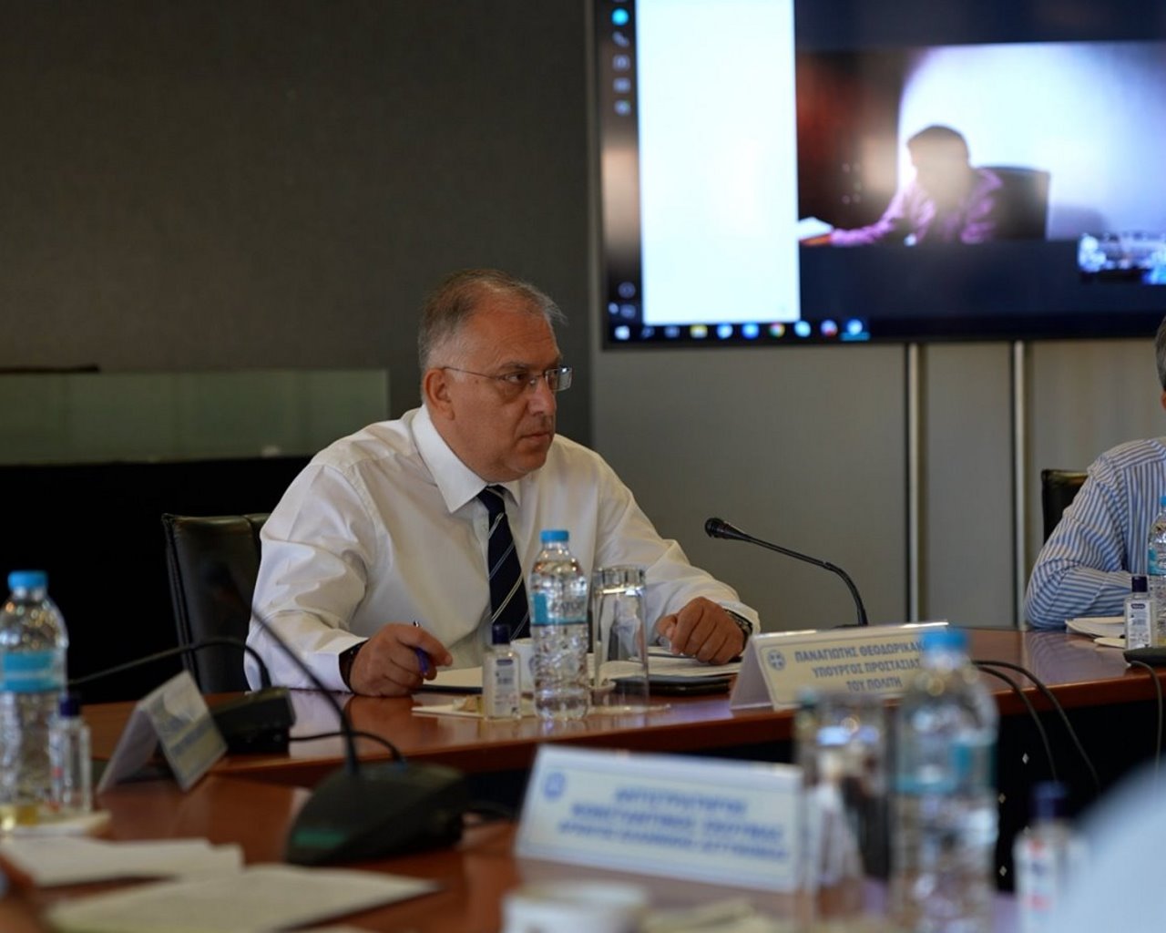 Τάκης Θεοδωρικάκος: «Αυστηροί έλεγχοι από την ΕΛ.ΑΣ. για την εφαρμογή των νόμων ενάντια στη βία στα γήπεδα»