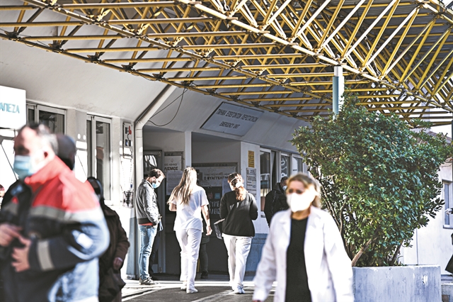 Κορωνοϊός: Σε αναστολή μέχρι τον Δεκέμβριο οι ανεμβολίαστοι υγειονομικοί