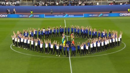 Ρεάλ Μαδρίτης – Άιντραχτ Φρανκφούρτης: Η τελετή έναρξης του Super Cup