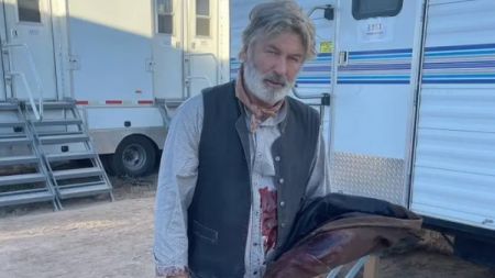 Άλεκ Μπάλντουιν: Τι αναφέρει έκθεση του FBI για τον θάνατο της Χάτσινς