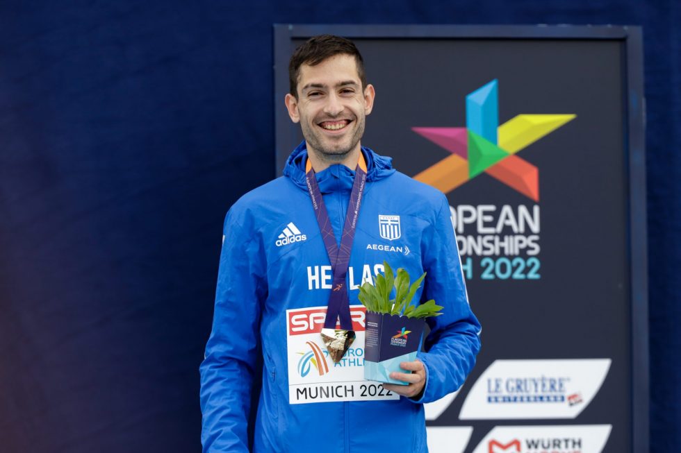 Στο υψηλότερο σκαλί του βάθρου: Η απονομή του χρυσού μεταλλίου στον Τεντόγλου