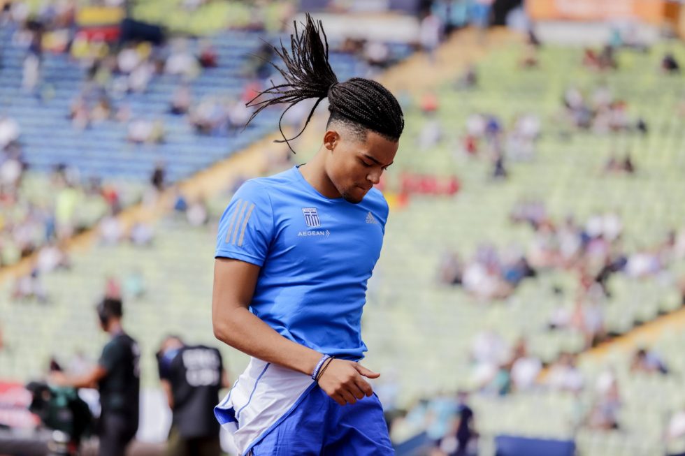 Συγκλονίζει ο Καραλής: «Βυθίστηκα σε κατάθλιψη για αρκετό καιρό»