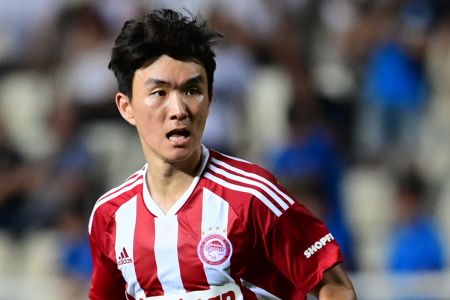 Απρόοπτο με Χουάνγκ στον Ολυμπιακό