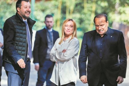 Κρίσιμες κάλπες σε Σουηδία, Ιταλία