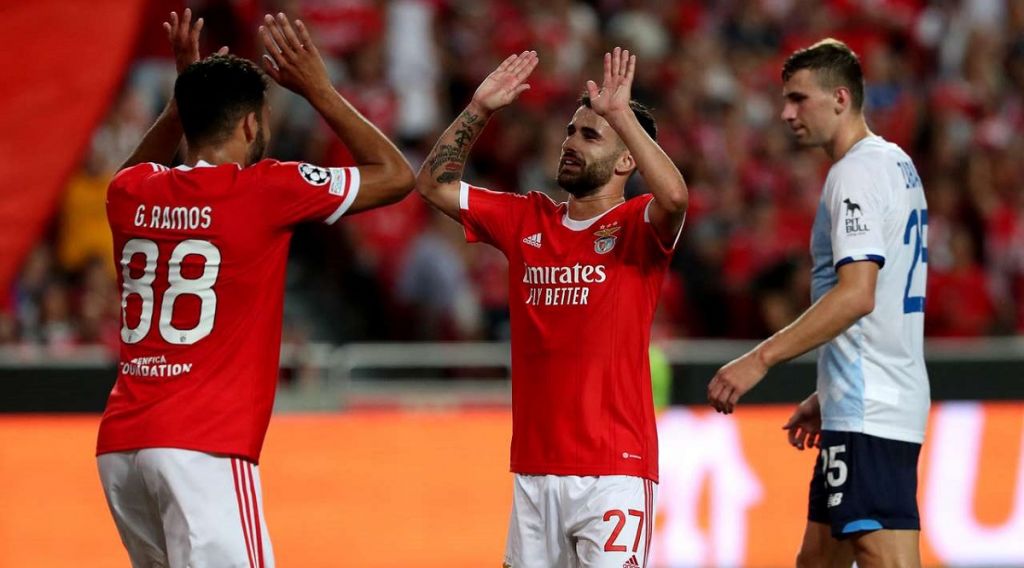 Πρόκριση θρίλερ για Μακάμπι και Πλζεν στους ομίλους του Τσάμπιονς Λιγκ – «Περίπατος» της Μπενφίκα