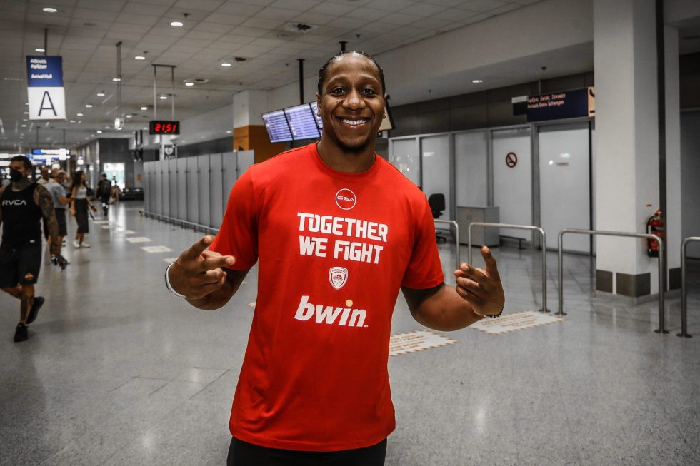 Κάνααν: «Θα δώσω ό,τι έχω στον Ολυμπιακό»