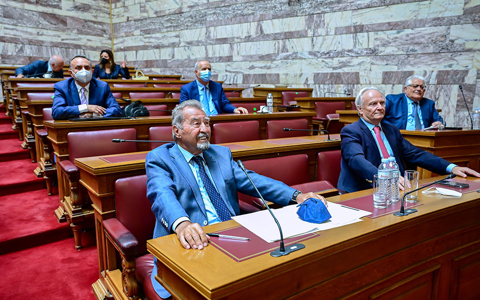ΝΔ: Ο ΣΥΡΙΖΑ διέρρευσε τη συνεδρίαση της Επιτροπής Θεσμών και διαστρέβλωσε τη δήλωση Δεμίρη