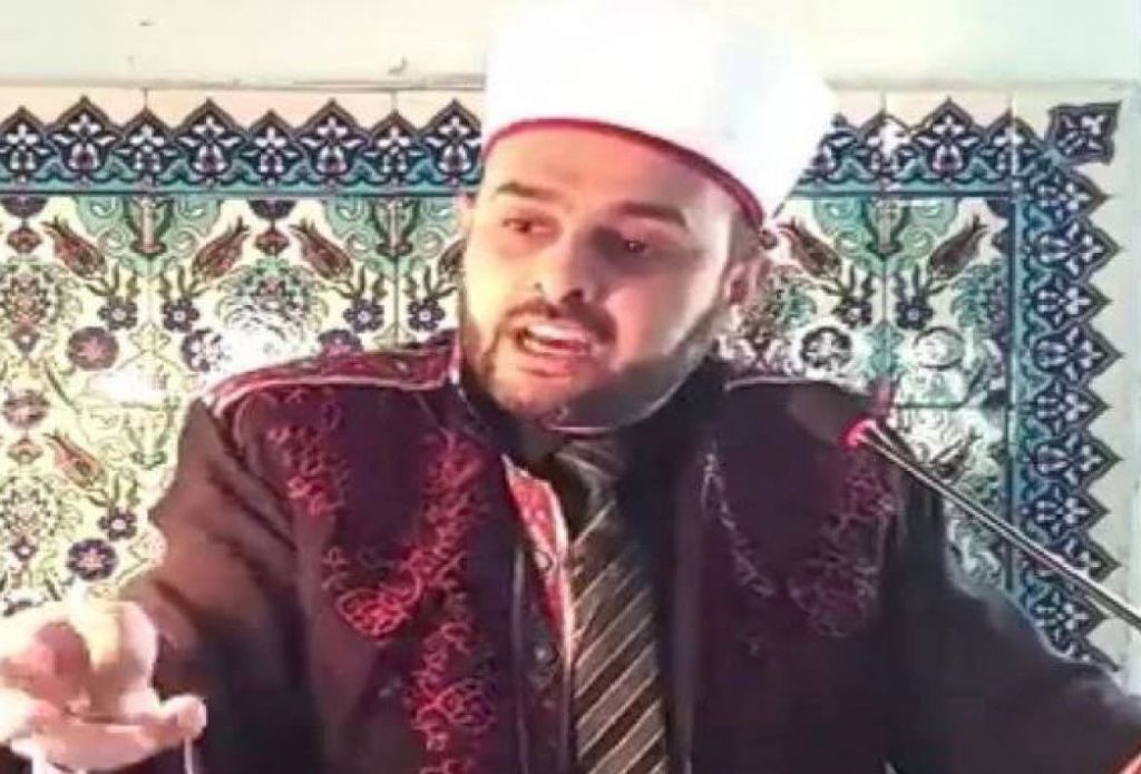 Τουρκία: «Για όσους δεν νηστεύουν, υπάρχει και ο ξυλοδαρμός» – Ιμάμης σηκώνει θύελλα αντιδράσεων