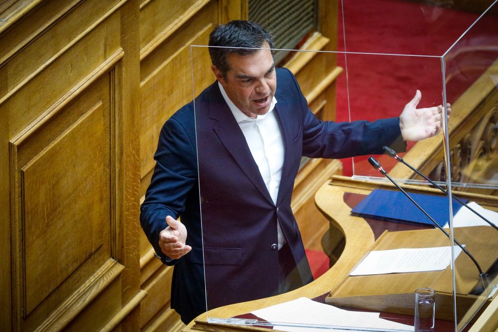 Τσίπρας: Απαντήστε κ. Μητσοτάκη, γιατί παρακολουθούσατε τον Ανδρουλάκη