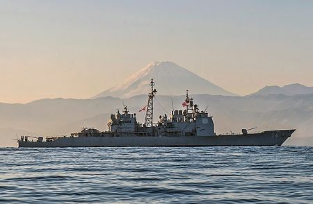 Αμερικανικά πλοία στα Στενά της Ταϊβάν για πρώτη φορά μετά την επίσκεψη Πελόζι