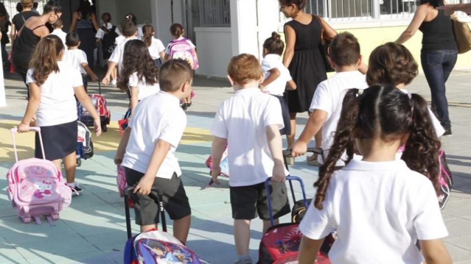 Government decides no compulsory Covid-19 school public health measures, masks optional