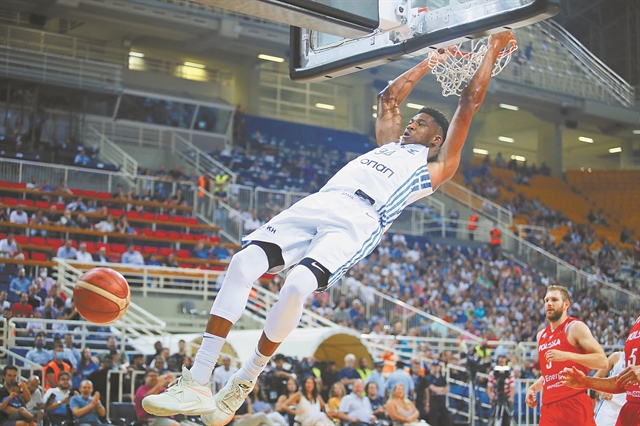 Ραντεβού με την ιστορία της