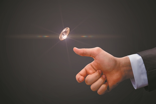 Κόντρα στον ρεαλισμό