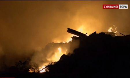 Θεσσαλονίκη: Μεγάλη φωτιά σε χωματερή στον Εύοσμο – Εμπρησμό καταγγέλλει ο δήμαρχος