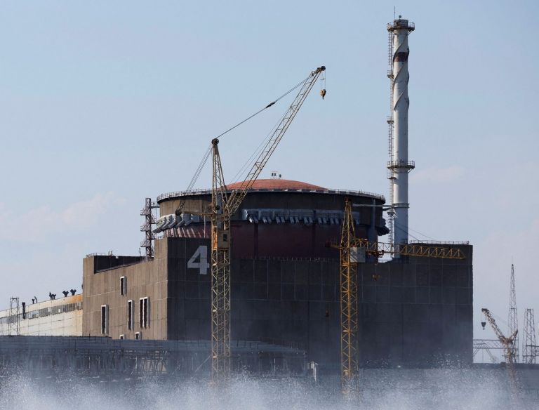 Ζαπορίζια: Πόσο μεγάλος είναι ο κίνδυνος για πυρηνική καταστροφή – Τρόμος για το εργοστάσιο