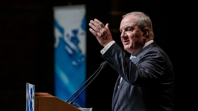 Αστόχησε ή ατύχησε;