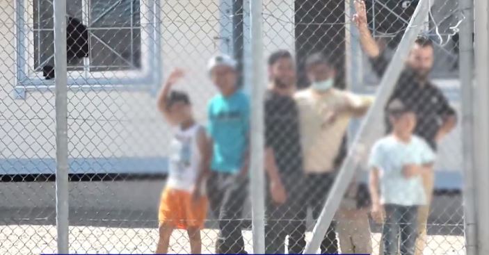 Εβρος: «Οι Τούρκοι μας έσπρωχναν στην Ελλάδα», λένε οι μετανάστες που είχαν εγκλωβιστεί
