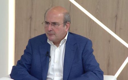 ΟΤ Forum ΔΕΘ – Χατζηδάκης: Ανοιχτός σε συνεργασία με το ΠΑΣΟΚ