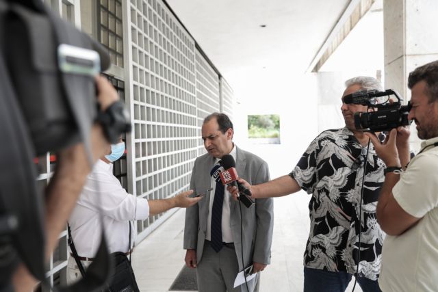 Χρήστος Σπίρτζης: Κατήγγειλε παρακολούθηση στο κινητό του – Στον Άρειο Πάγο αντιπροσωπεία του ΣΥΡΙΖΑ
