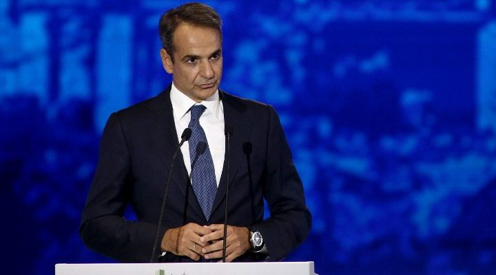 Mitsotakis announces 5.5bn euro spending package, says Greeks better off than in 2019, ND kept pledges