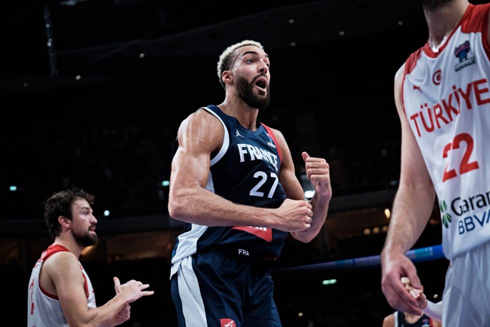 Eurobasket: Πρόκριση – θρίλερ για τη Γαλλία 87 – 86 την Τουρκία