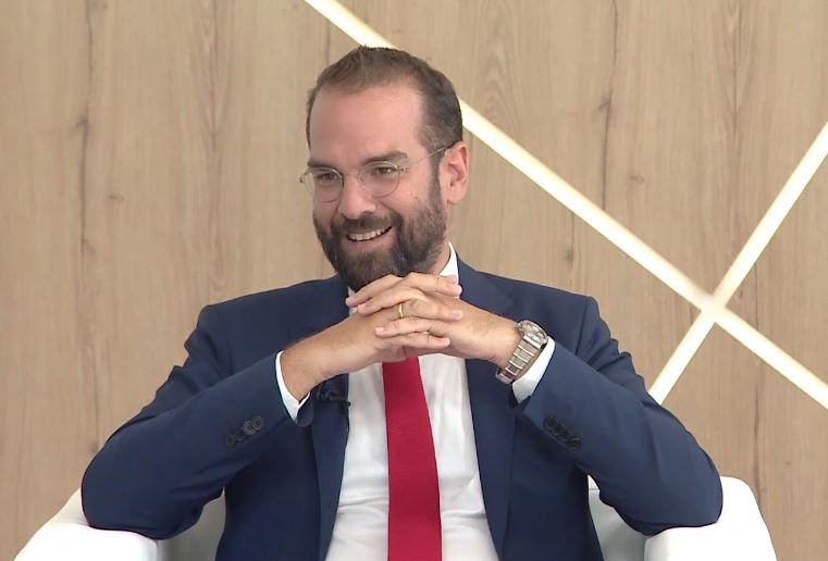 Ο ΟΤ στη ΔΕΘ – Νεκτάριος Φαρμάκης: «Προτιμούμε να σβήσουμε τα φώτα στα γραφεία μας παρά στους δρόμους»