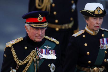 Financial Times: Πώς μπορεί ο βασιλιάς Κάρολος να επηρεάσει την πολιτική του Ηνωμένου Βασιλείου