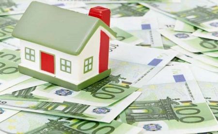 Νέα μέτρα: Εφάπαξ ενίσχυση 250 ευρώ σε 2,3 εκατ. ευάλωτα νοικοκυριά – Οι δικαιούχοι