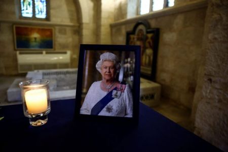 Βασίλισσα Ελισάβετ: Βασιλείς, ηγέτες κρατών και πολιτικοί στην κηδεία της – Τι πρέπει να κάνουν πριν την τελετή