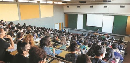 Στα €1.500 το φοιτητικό επίδομα στέγασης – Ποιοι θα πάρουν €2.000