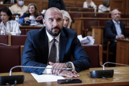 Τζανακόπουλος: Ο κ. Κοντολέων δεν απάντησε στα ερωτήματα που εκθέτουν Μητσοτάκη