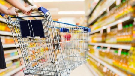 Σουπερμάρκετ: Ιδιωτικής ετικέτας το 1 στα 3 προϊόντα στο καλάθι του καταναλωτή