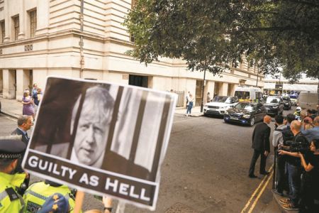 Ευτυχής μεταδημοκρατία