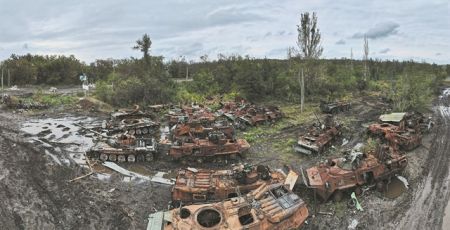 Η αντεπίθεση των Ουκρανών βόμβα στον «θρόνο» του Πούτιν