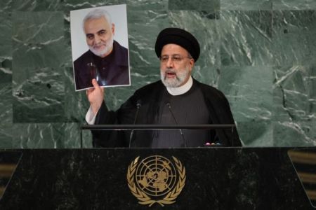Ιράν: Ζητά προσαγωγή του Τραμπ σε δίκη – Τι είπε για τα πυρηνικά