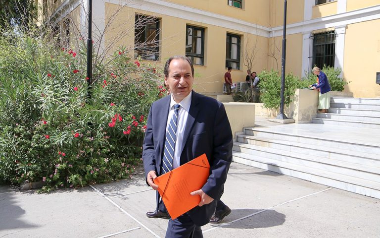 Σπίρτζης: Νέα κατάθεση στον εισαγγελέα για την παγίδευση του κινητού του