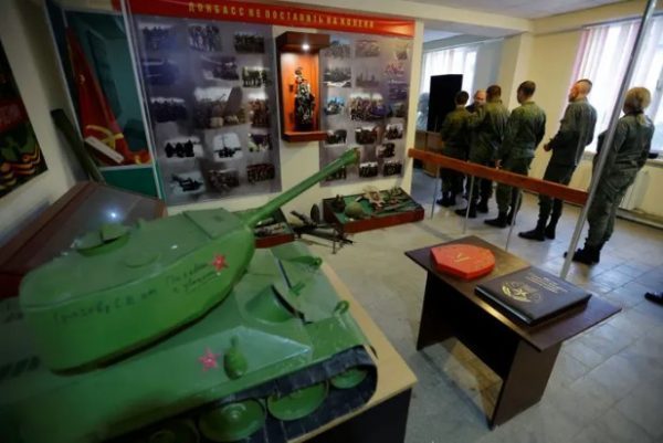 Ρωσία: Πόσοι ψήφισαν την πρώτη ημέρα των δημοψηφισμάτων – Ποιες χώρες έστειλαν παρατηρητές – Επιθέσεις από την Ουκρανία