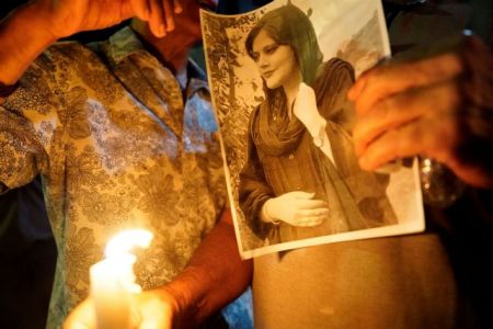 Ιράν: Συνεχίζονται οι οργισμένες διαδηλώσεις, πάνω από 50 οι νεκροί – Συγκέντρωση συμπαράστασης σήμερα στο Σύνταγμα