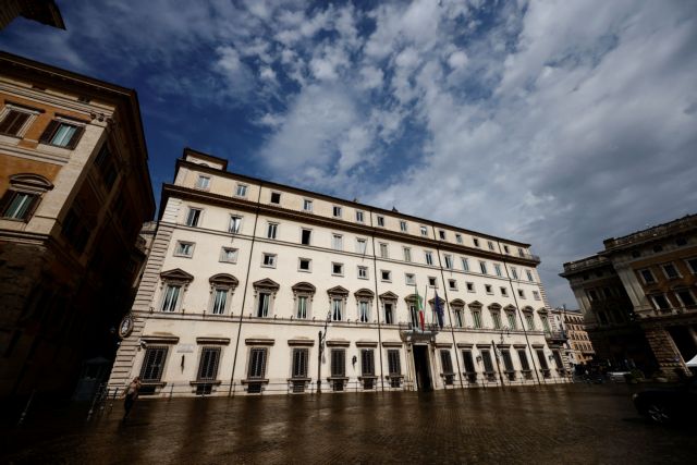 Εκλογές στην Ιταλία: Έτσι «μίλησαν» οι Ιταλοί: Ψήφος στην Μελόνι και αποχή!