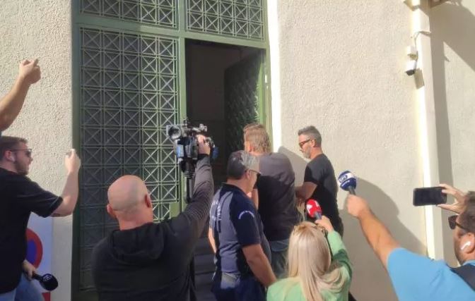 Μεσσηνία: Την Τετάρτη απολογείται ο πατέρας του βρέφους, που δίνει μάχη για τη ζωή του