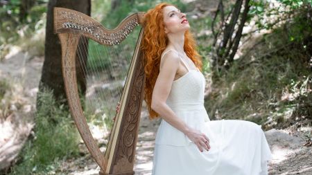 Λίνα Ροδοπούλου : Κέλτικη άρπα και τραγούδι στο Μεταξουργείο