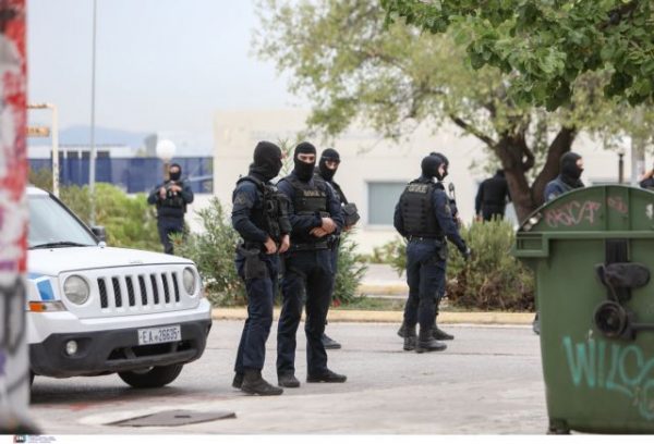 Πρύτανης ΕΜΠ: «Συνθήκες τρόμου στη φοιτητική εστία Ζωγράφου»