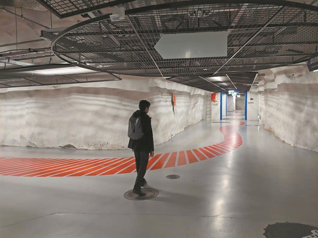 «Ξενάγηση» στα πυρηνικά καταφύγια της Φινλανδίας