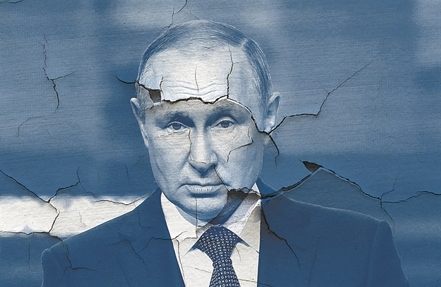 Ρωσία: Ο Πούτιν αντέχει, αλλά για πόσο – Οι κίνδυνοι είναι μπροστά του – Τι εκτιμούν στη Δύση