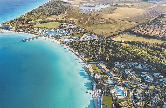 Οι Ασιάτες επενδύουν στον τουρισμότης Ελλάδας