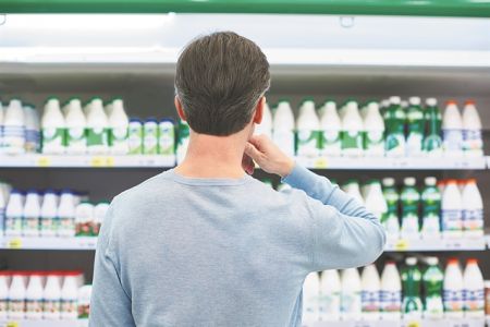 Δίδυμη κρίση στην αγορά του γάλακτος