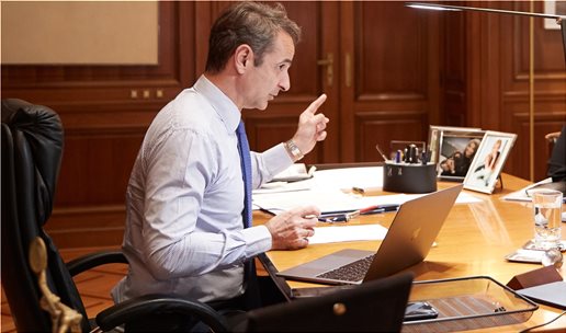 Mitsotakis tells Sunday Times he will discuss Parthenon sculptures’ return with Liz Truss, slams Turkey, Russia